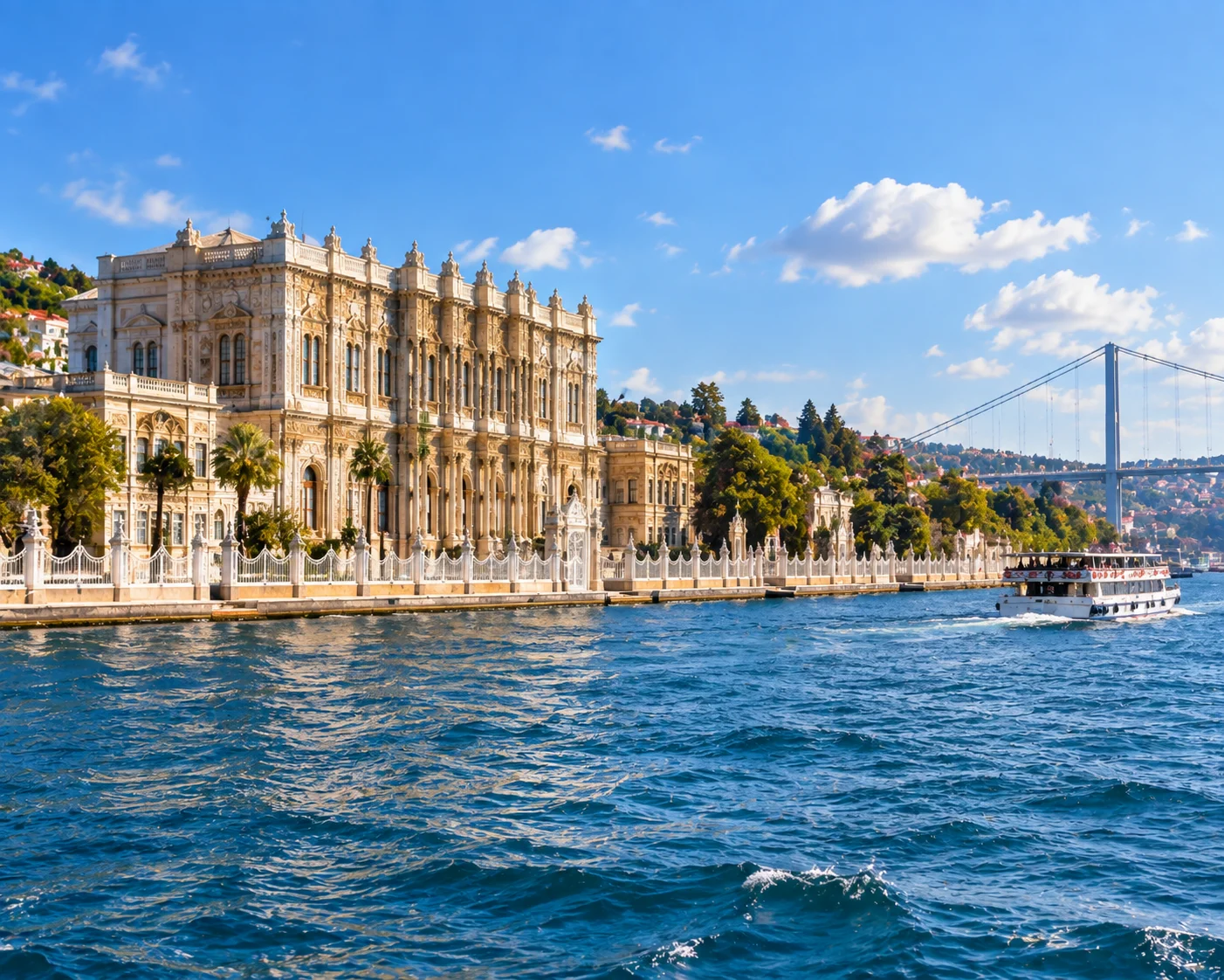 Dolmabahçe Sarayı & Boğaz Turu